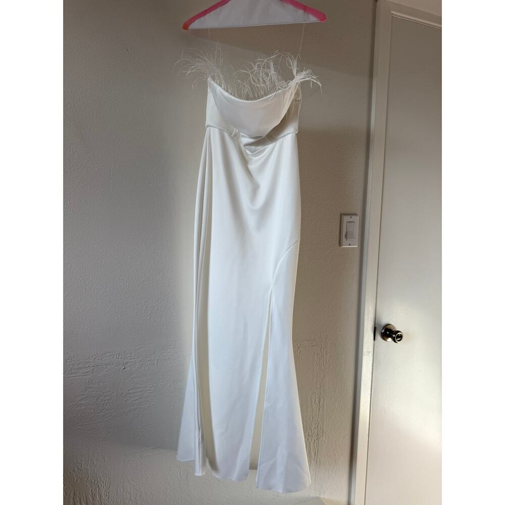 White feather trim strapless petite medium mermaid dress with slit split leg